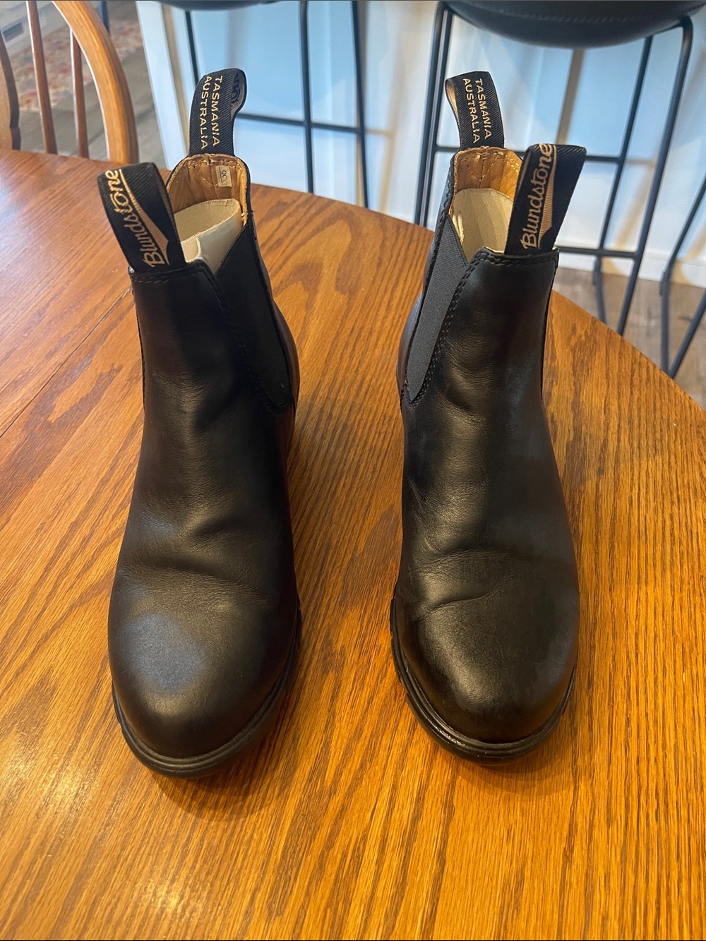 Blundstone Black Chelsea Ankle Boots for Women